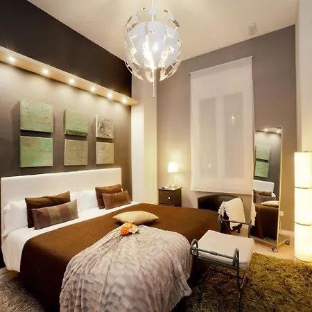 Victoria Apartment